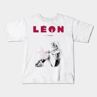 Leon: The professional Illustration Kids T-Shirt